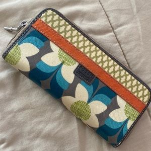 Fossil wallet